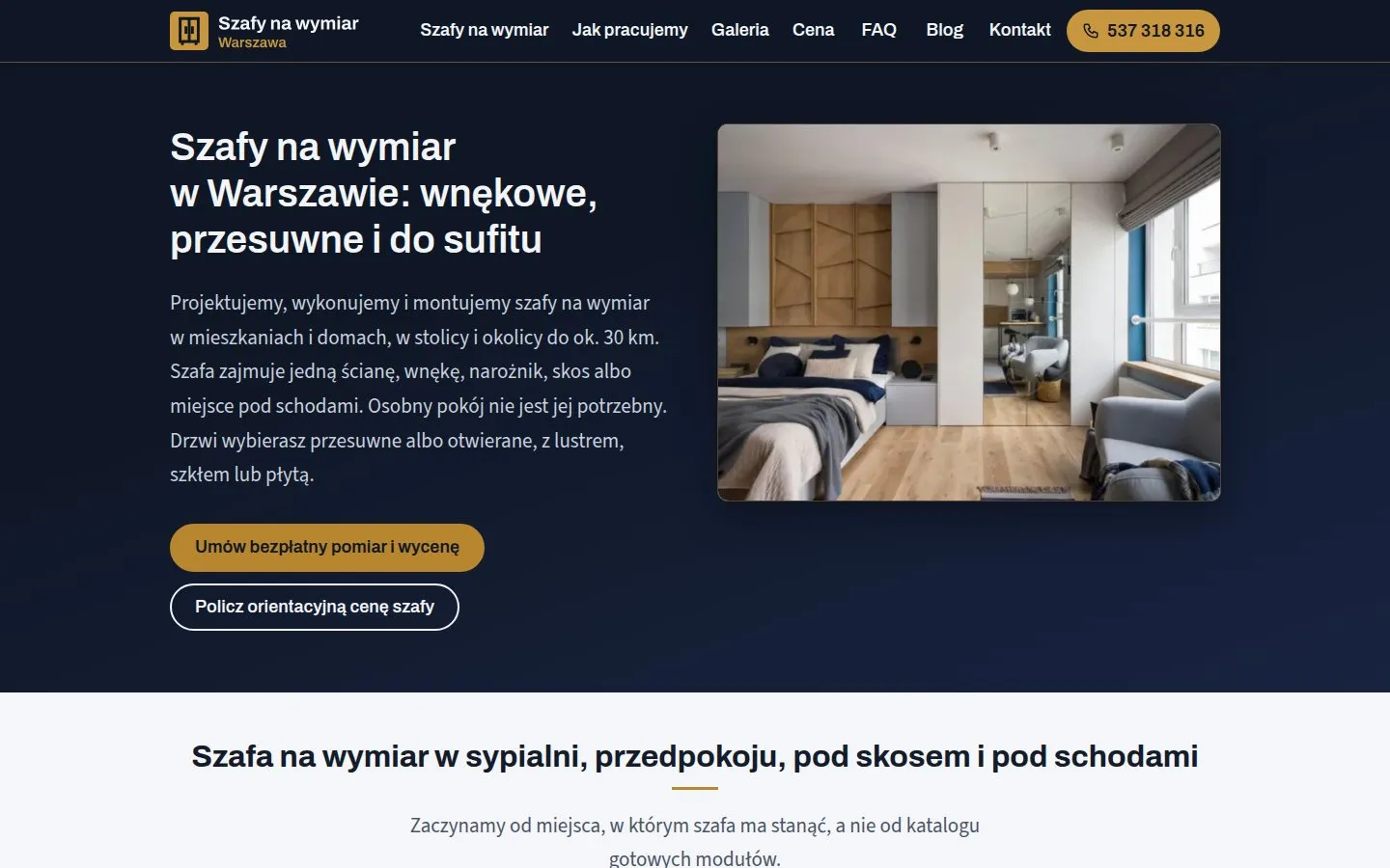 Strona główna szafy-na-wymiar-warszawa.pl: granatowy pas z tytułem „Szafy na wymiar w Warszawie”, mosiężny guzik pomiaru i zdjęcie sypialni z szafą